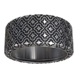 Sterling silver Byzantine ornate ring with repeating quatrefoil pattern