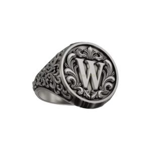 Letter W ornamental sterling silver signet ring with acanthus scroll border