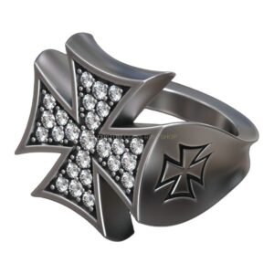 Sterling silver Maltese cross heraldic ring with diamond face and oxidized finish