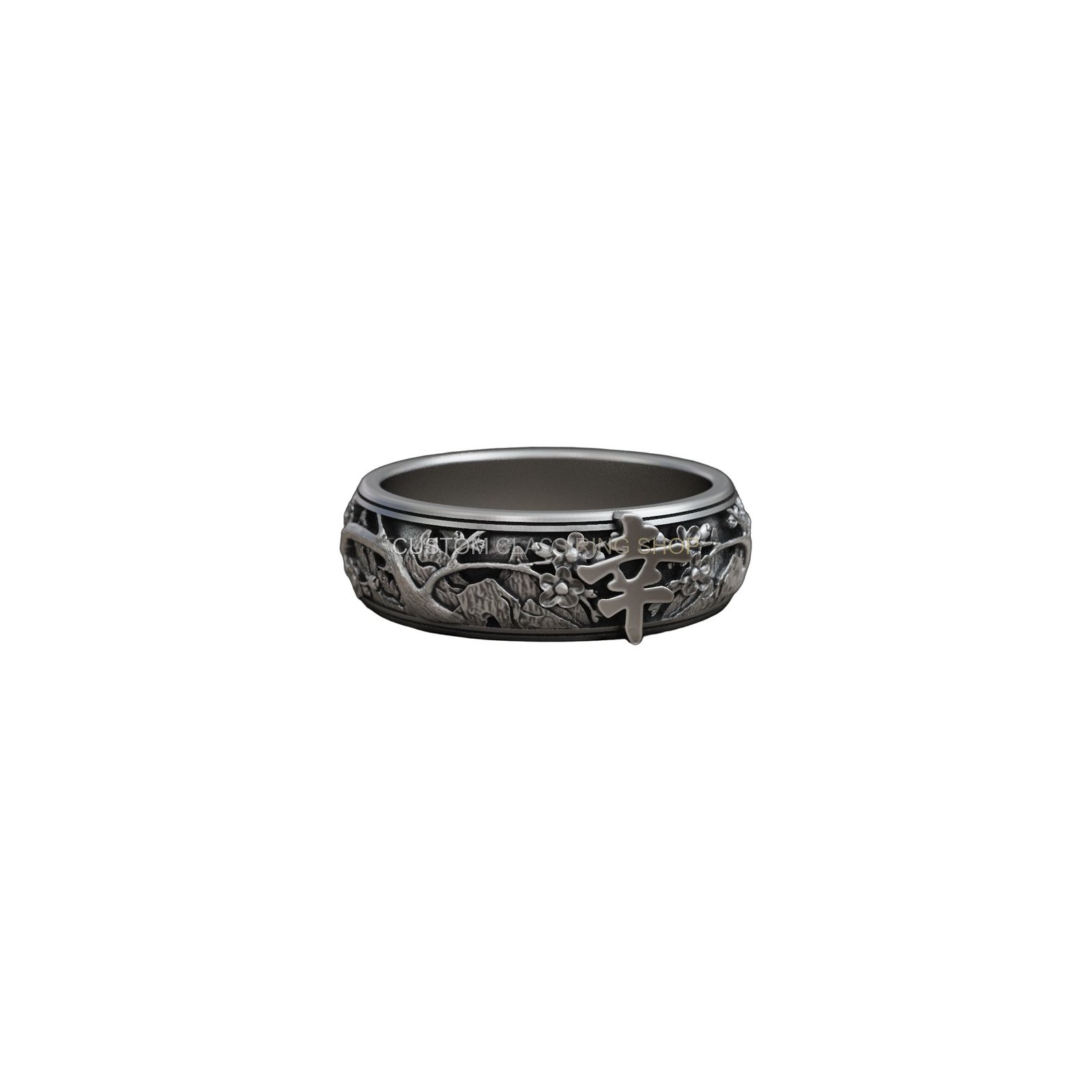 Oriental landscape sterling silver statement ring, Angled three-quarter view