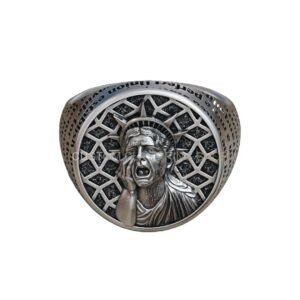 Sterling silver statue of liberty ring with geometric lattice border