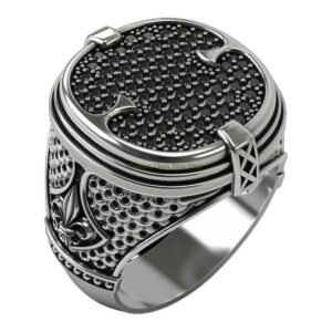 sterling silver patterned statement ring with diamond and onyx face