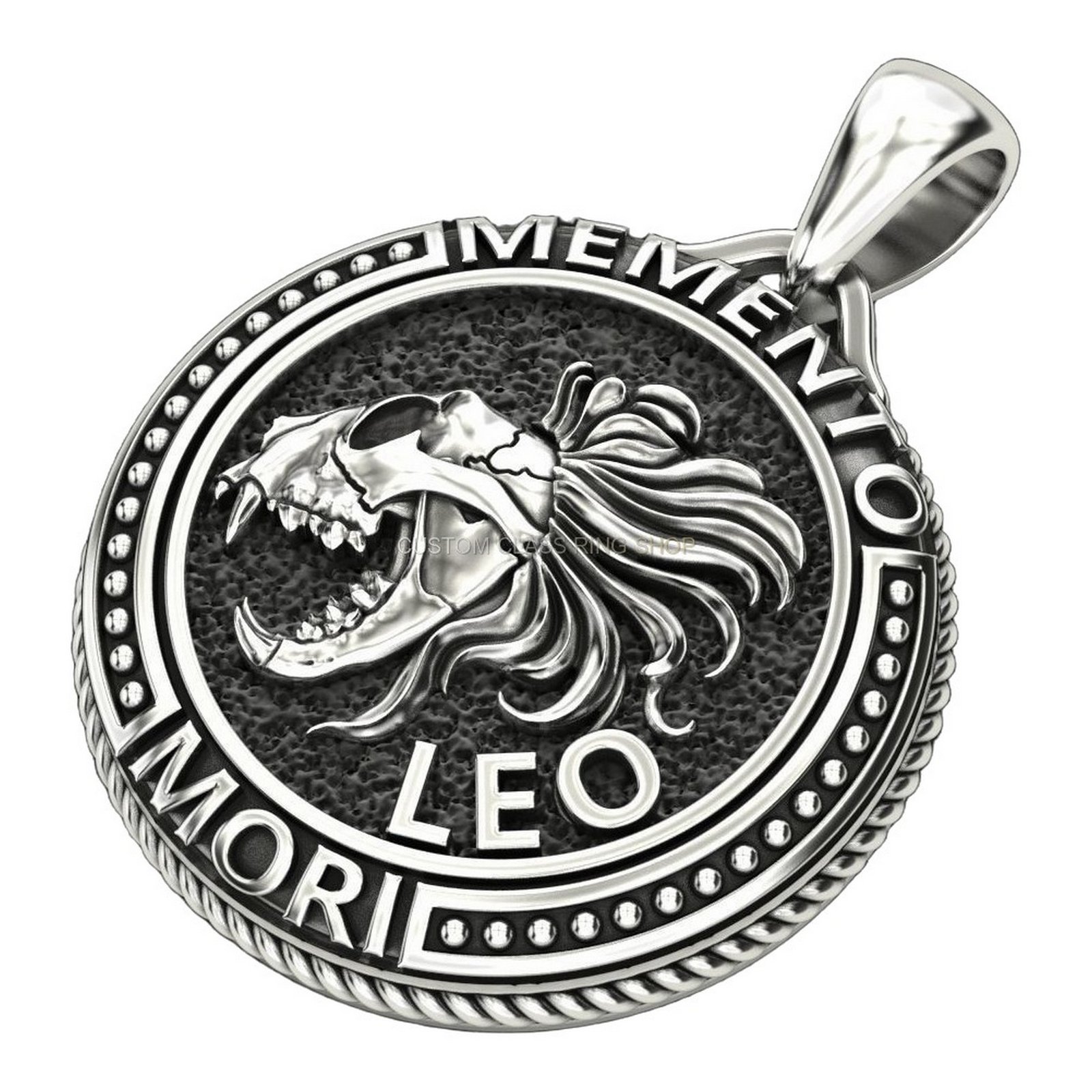 Unisex sterling silver leo pendant with lion head zodiac design